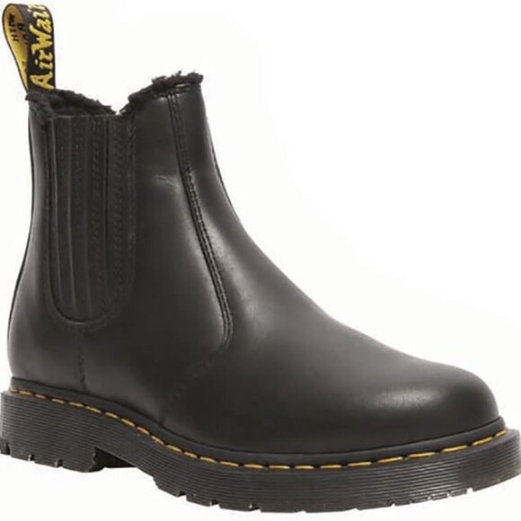 Dr. Martens Black Leather Fleece Lined Unisex-Adult Chelsea Boot. Mens10/Wmns 11 - Picture 1 of 10